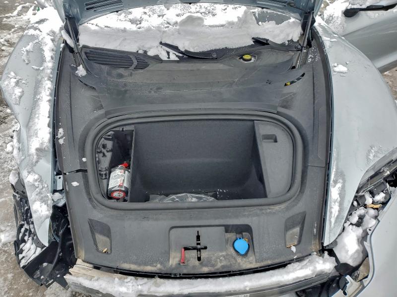 Фото 11 - PORSCHE TAYCAN