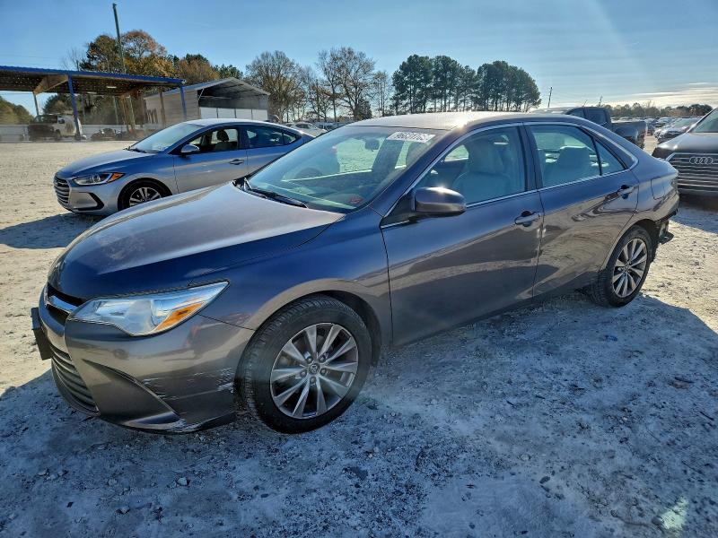 Фото 1 - TOYOTA CAMRY