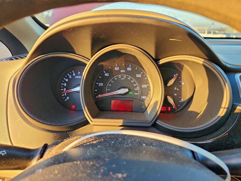 Фото 9 - KIA RIO