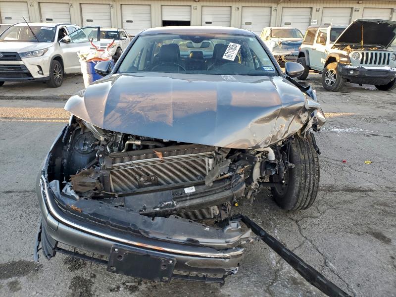 Фото 5 - VOLKSWAGEN JETTA