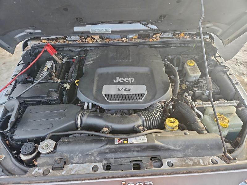 Фото 11 - JEEP WRANGLER