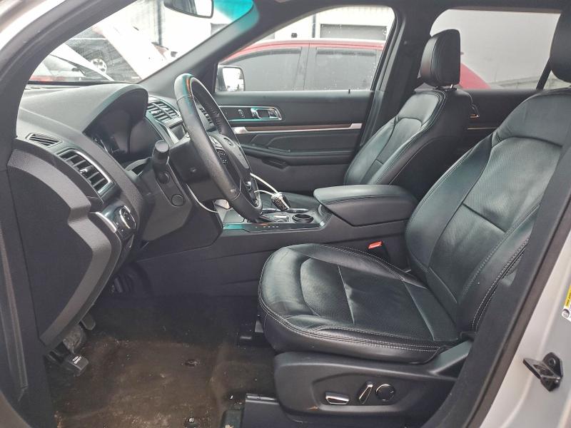 Фото 7 - FORD EXPLORER