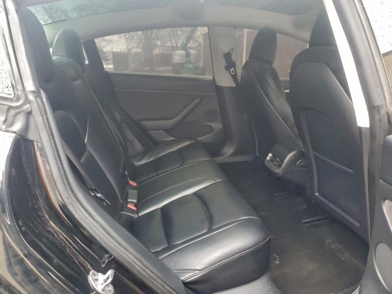 Фото 10 - TESLA MODEL 3