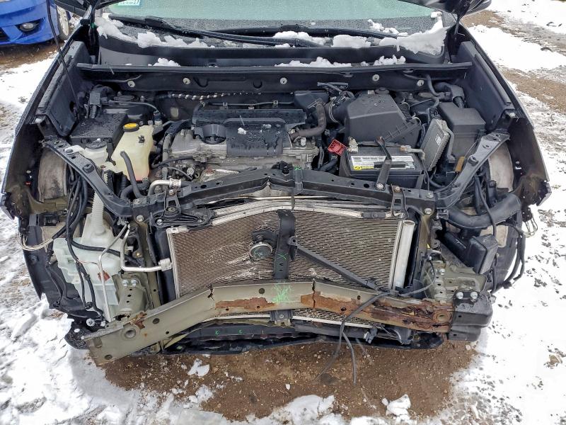 Фото 11 - TOYOTA RAV4