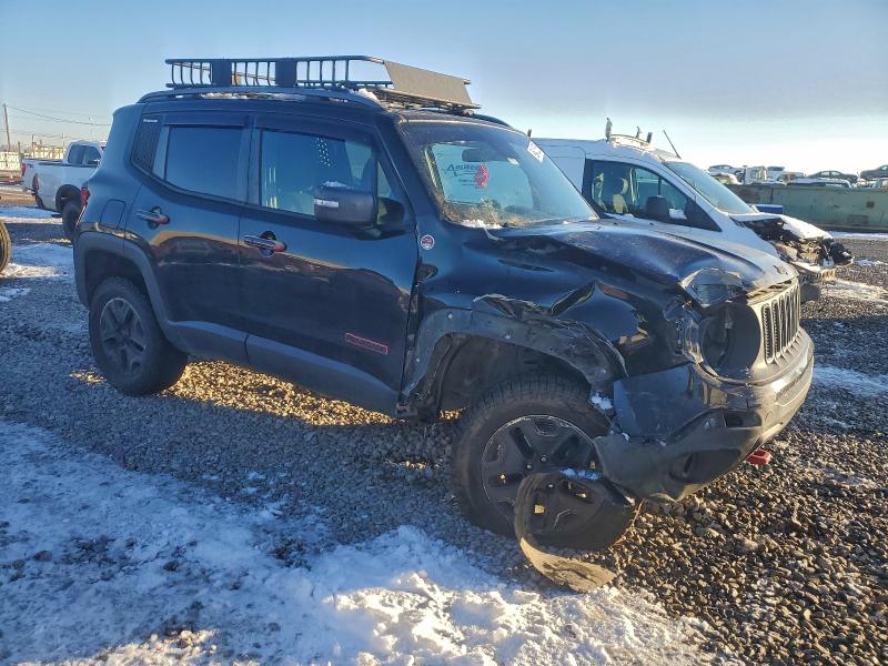 Фото 4 - JEEP RENEGADE