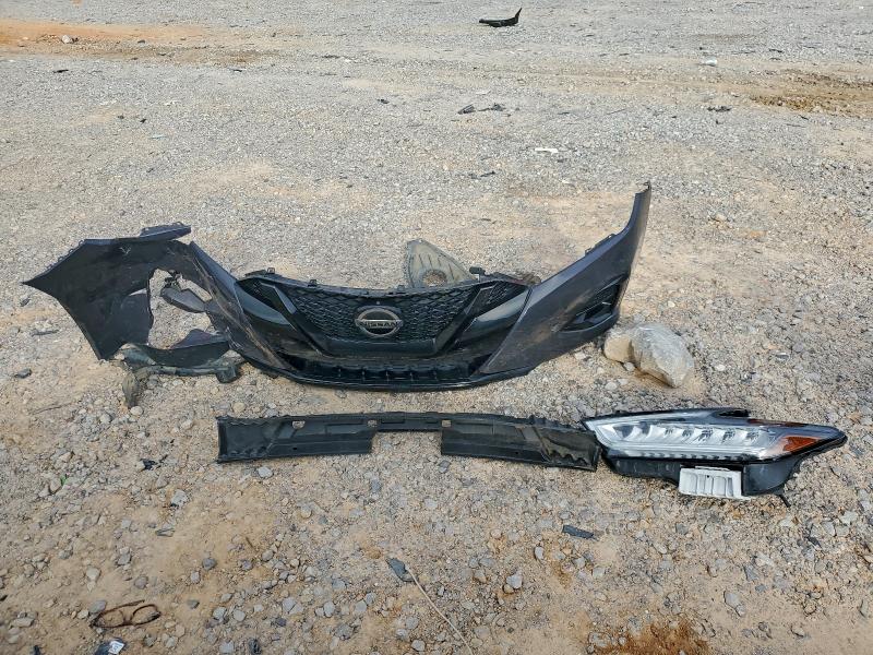 Фото 12 - NISSAN MAXIMA