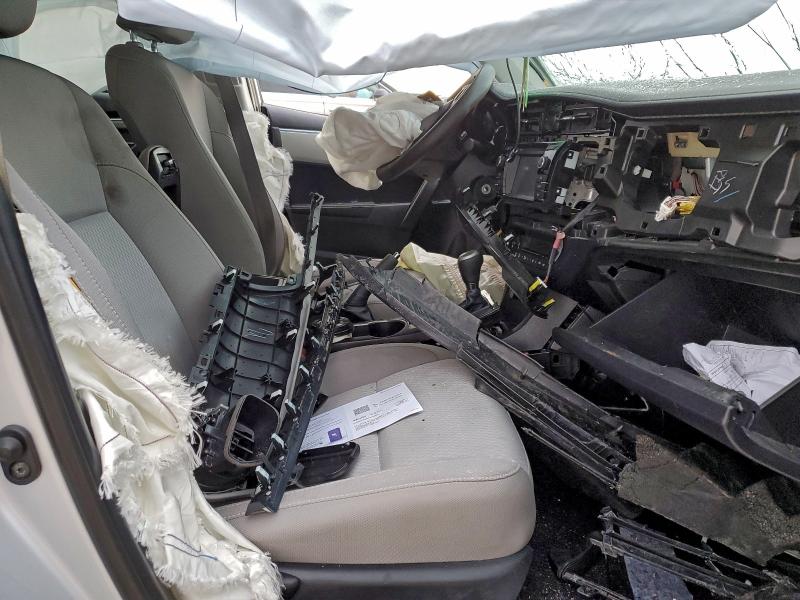 Фото 7 - TOYOTA COROLLA