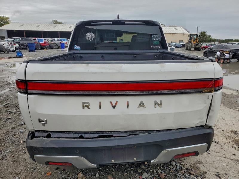 Фото 6 - RIVIAN RIT