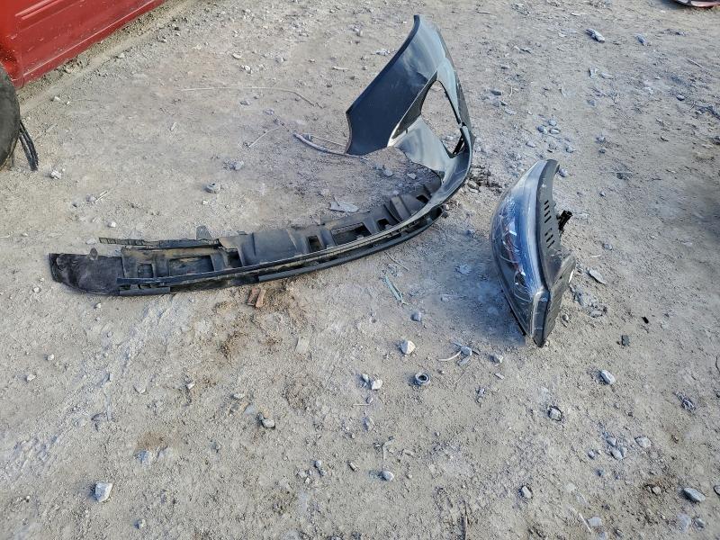 Фото 13 - KIA SORENTO