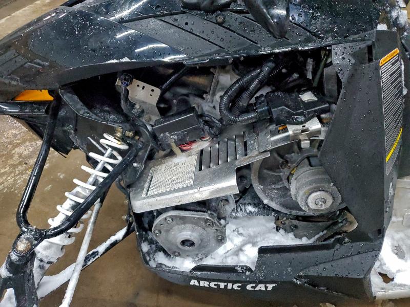 ARCTIC-CAT IC CAT F11 2012