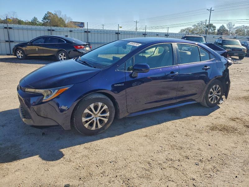 Фото 1 - TOYOTA COROLLA