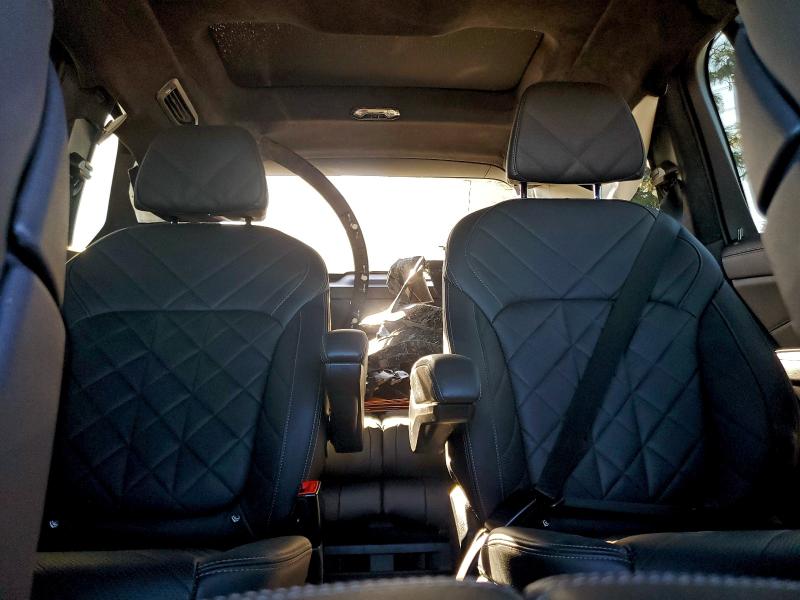 Фото 10 - BMW X7