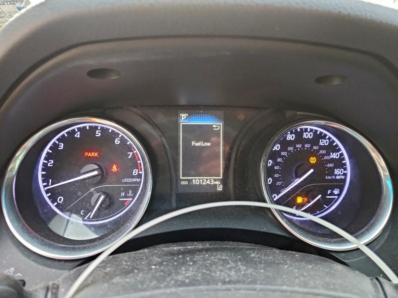 Фото 9 - TOYOTA CAMRY