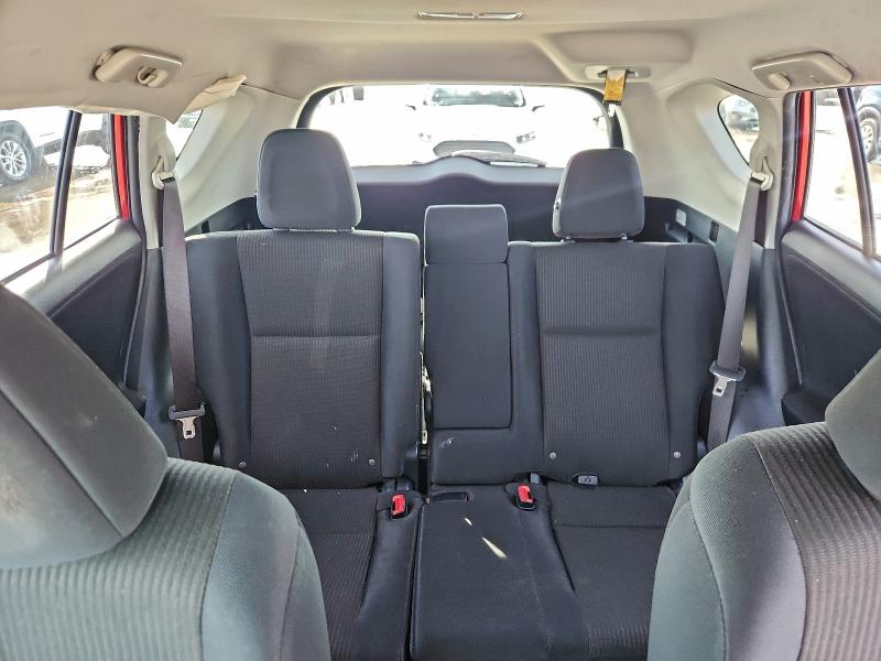 Фото 10 - TOYOTA RAV4