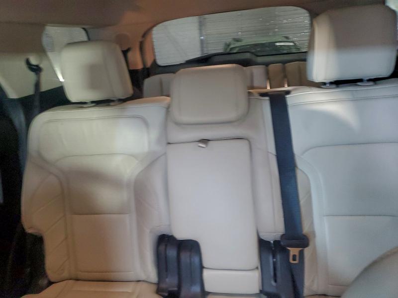 Фото 10 - FORD EXPLORER