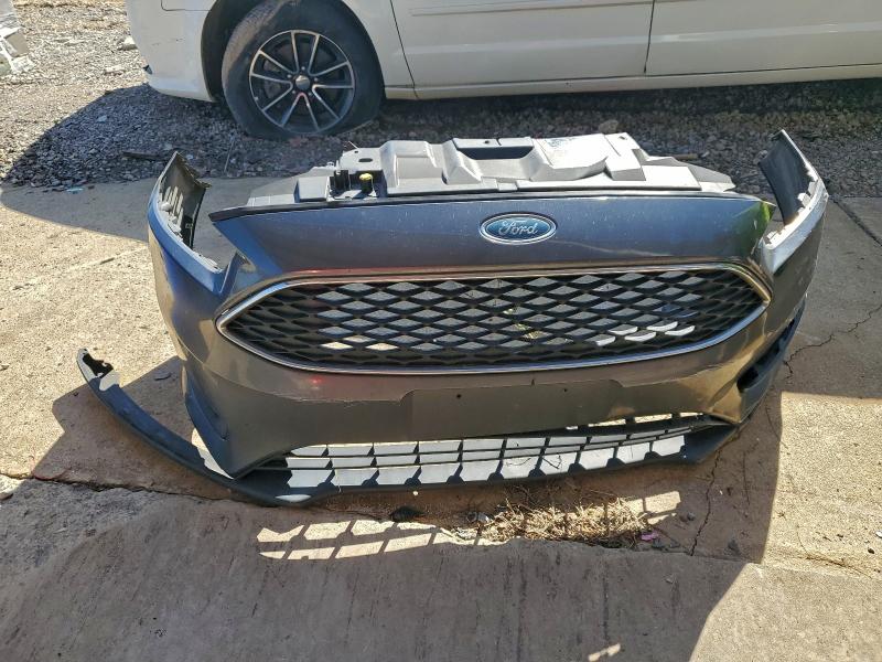 Фото 12 - FORD FOCUS