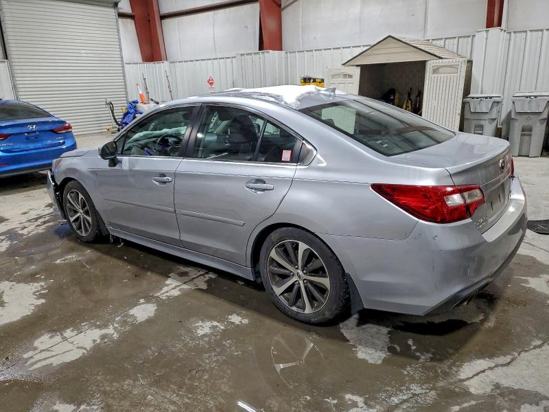 Фото 2 - SUBARU LEGACY