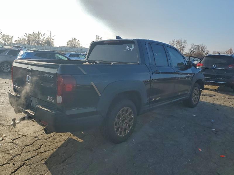 Фото 3 - HONDA RIDGELINE