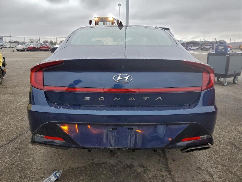 Фото 6 - HYUNDAI SONATA