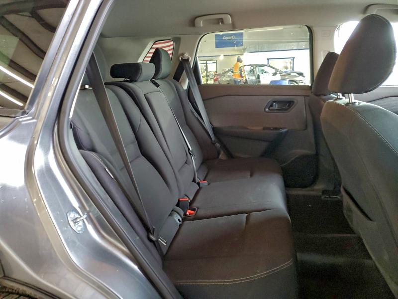 Фото 11 - NISSAN ROGUE