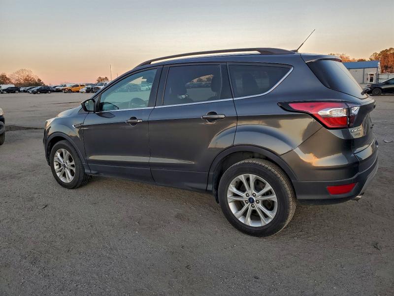 Фото 2 - FORD ESCAPE