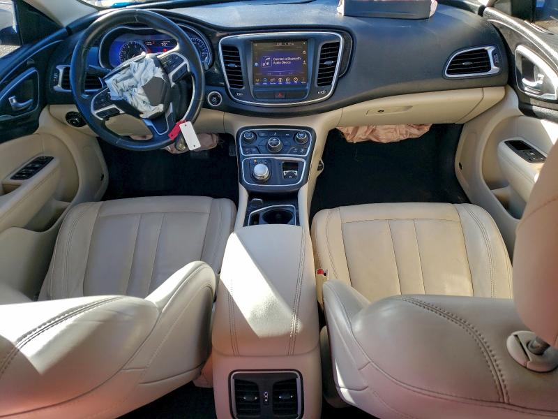 Фото 8 - CHRYSLER 200