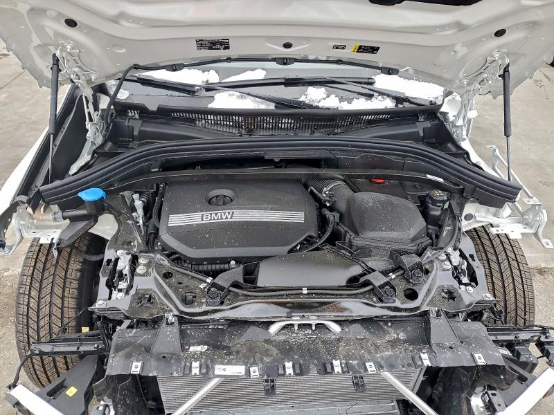 Фото 12 - BMW X1