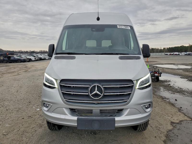 MERCEDES-BENZ SPRINTER 2022 VIN W1X4EBVY5NP489961