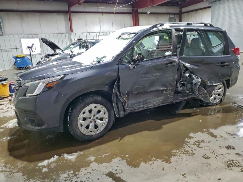 Фото 1 - SUBARU FORESTER