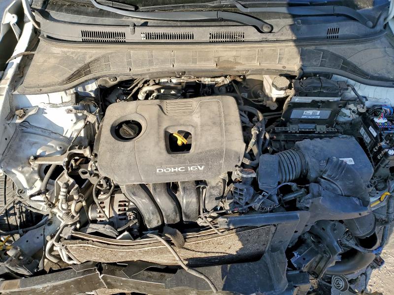 Фото 12 - HYUNDAI KONA