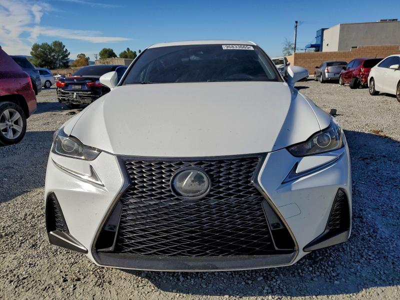 Фото 5 - LEXUS IS