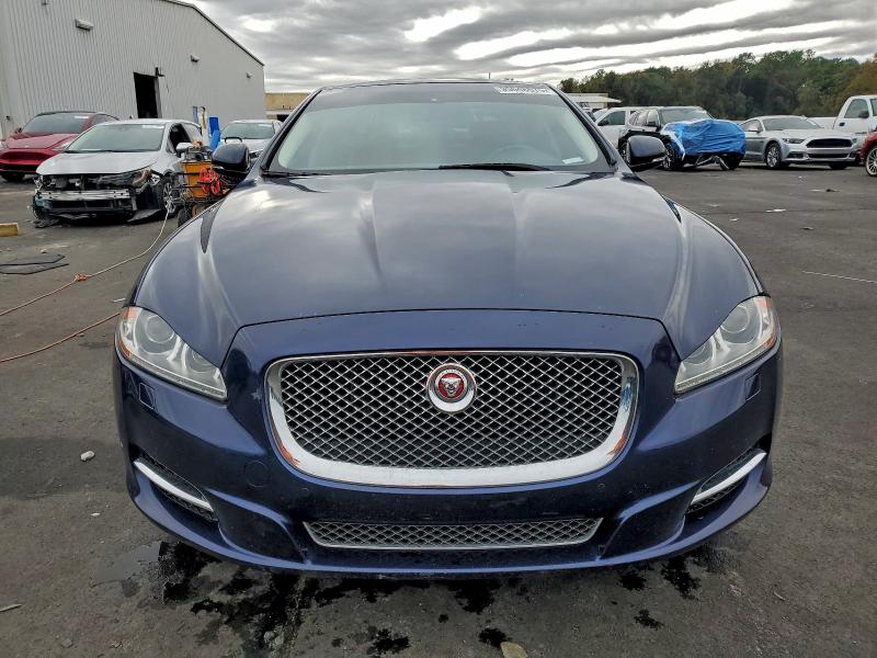 Фото 5 - JAGUAR XJ