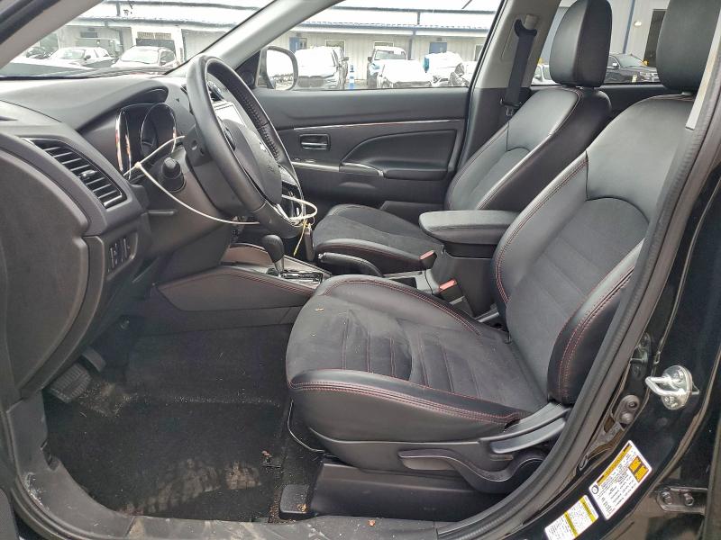 Фото 7 - MITSUBISHI OUTLANDER