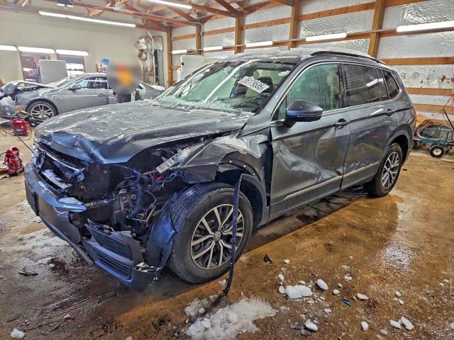 Фото 1 - VOLKSWAGEN TIGUAN