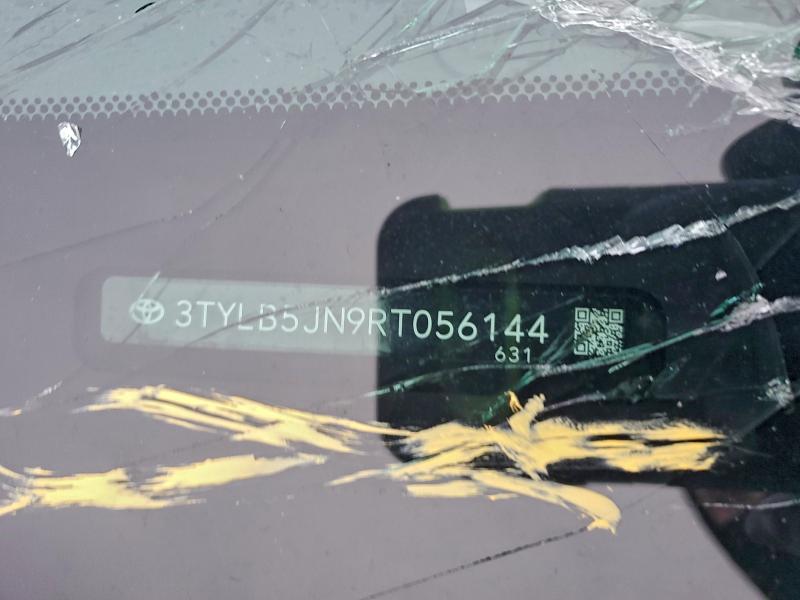 Фото 12 - TOYOTA TACOMA