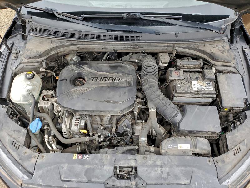 Фото 11 - HYUNDAI VELOSTER