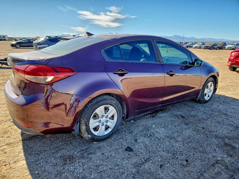 Фото 3 - KIA FORTE