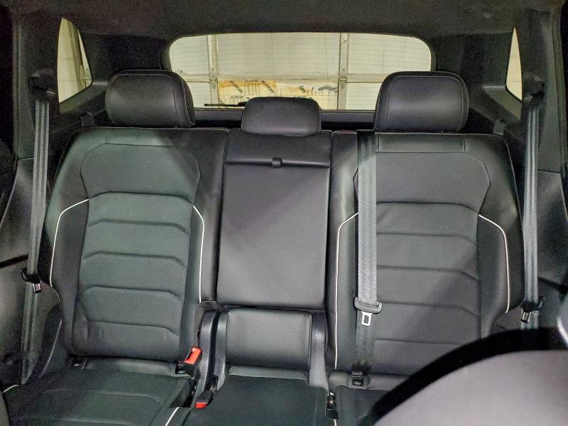 Фото 10 - VOLKSWAGEN TIGUAN