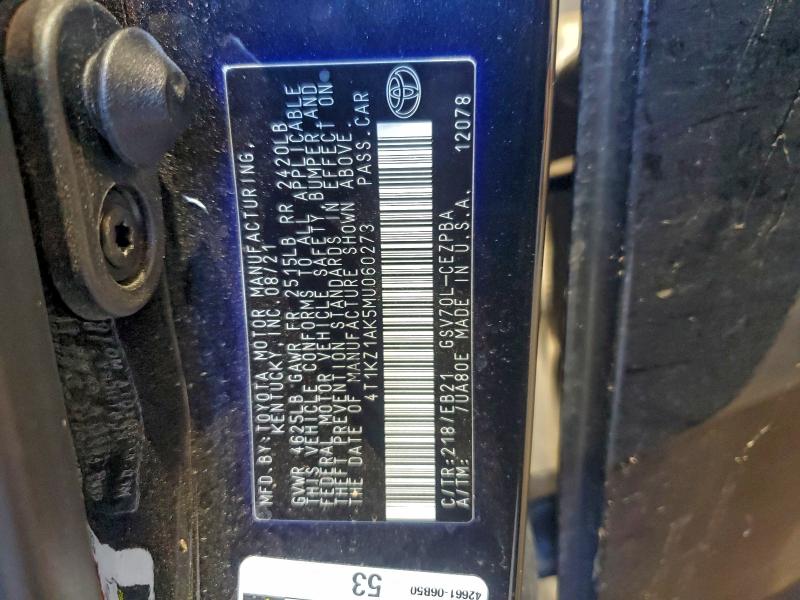 Фото 12 - TOYOTA CAMRY