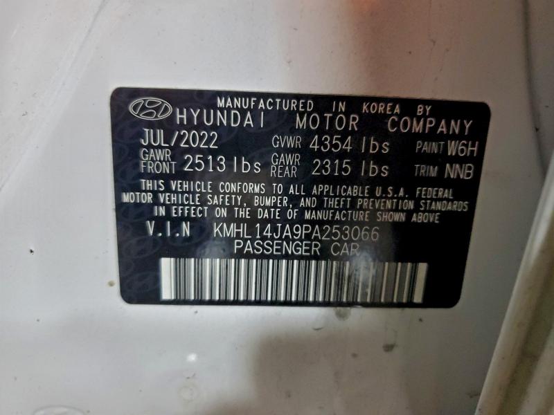 Фото 12 - HYUNDAI SONATA