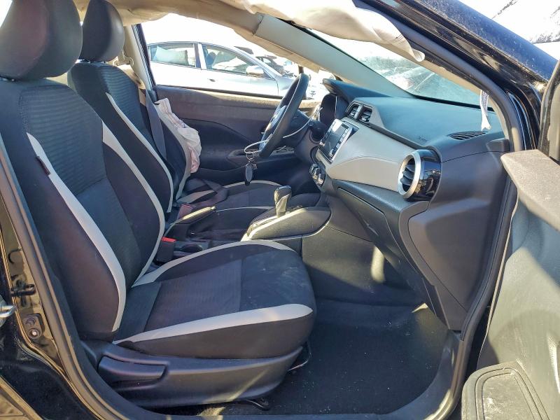 Фото 7 - NISSAN VERSA