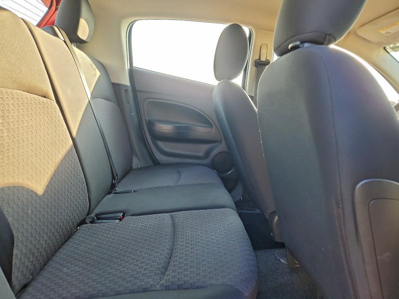 Фото 10 - MITSUBISHI MIRAGE