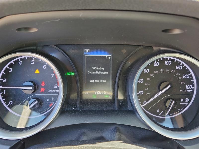 Фото 9 - TOYOTA CAMRY