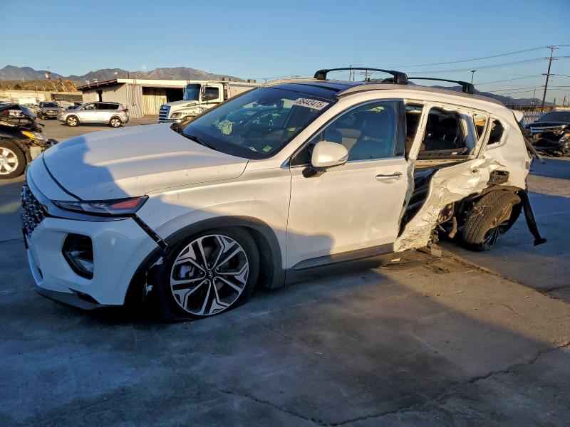 Фото 1 - HYUNDAI SANTA FE