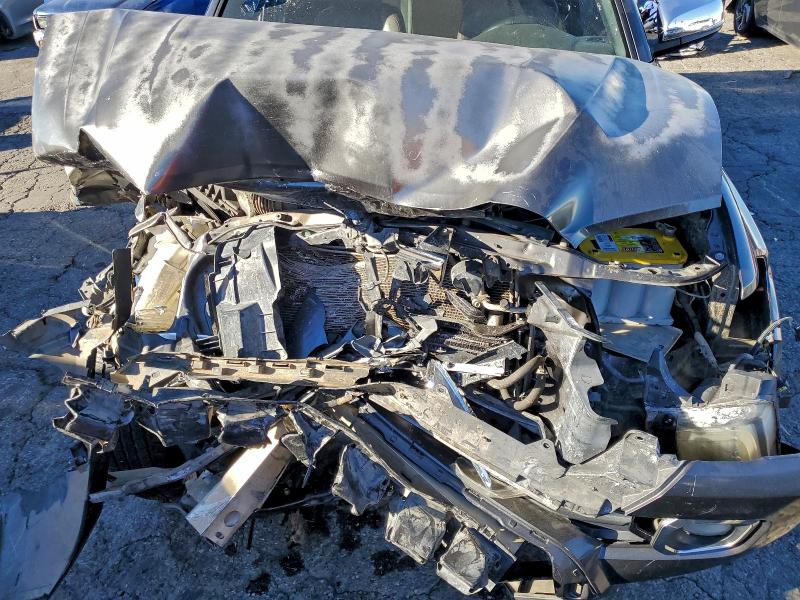 Фото 11 - TOYOTA TACOMA