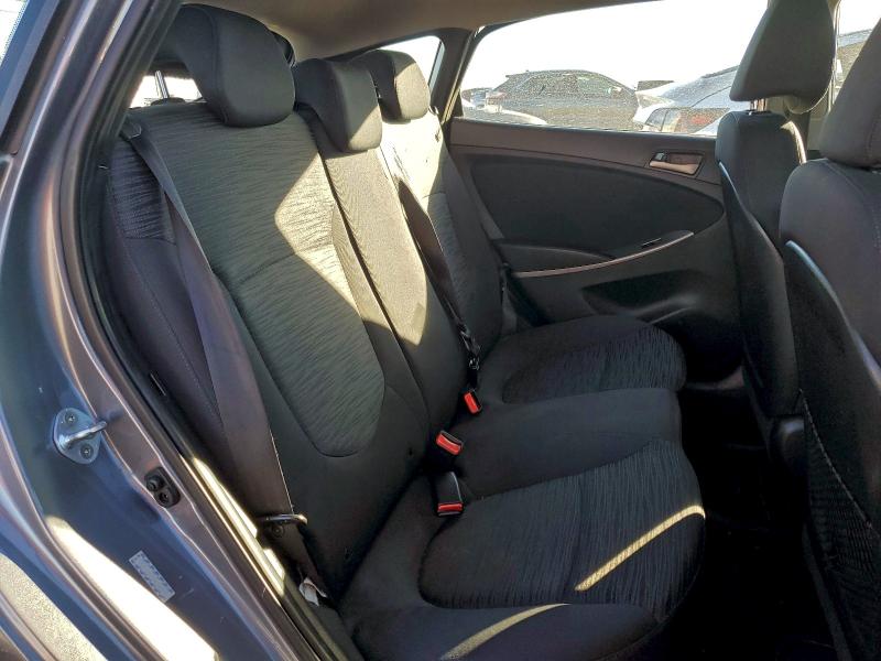 Фото 10 - HYUNDAI ACCENT