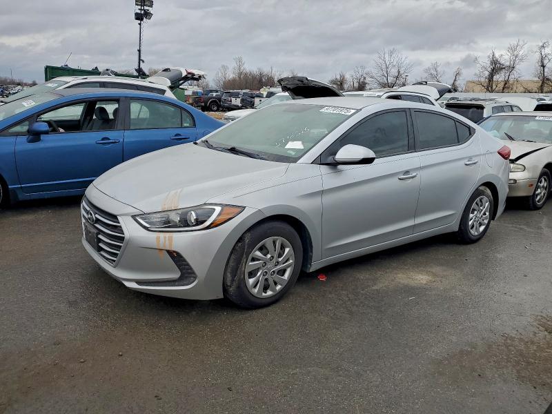 Фото 1 - HYUNDAI ELANTRA