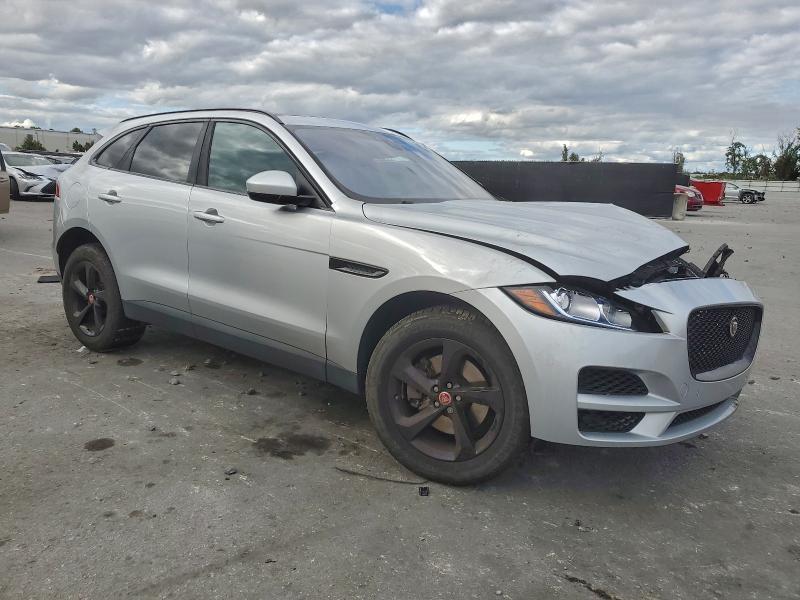 Фото 4 - JAGUAR F-PACE