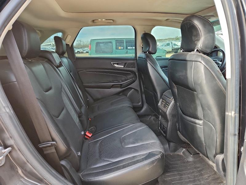 Фото 11 - FORD EDGE