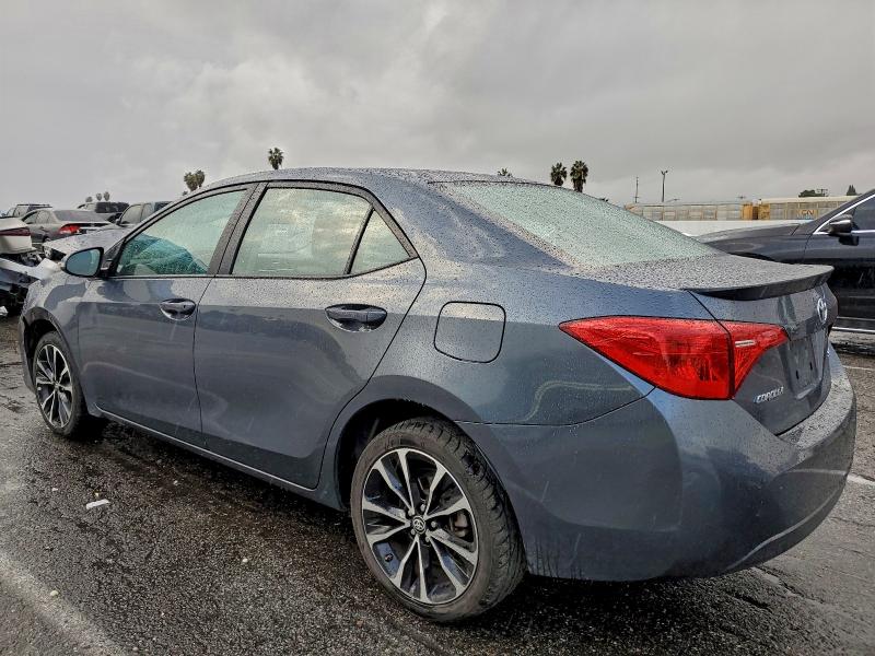 Фото 2 - TOYOTA COROLLA